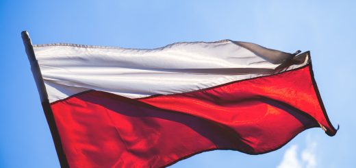 Niepodległa do Hymnu