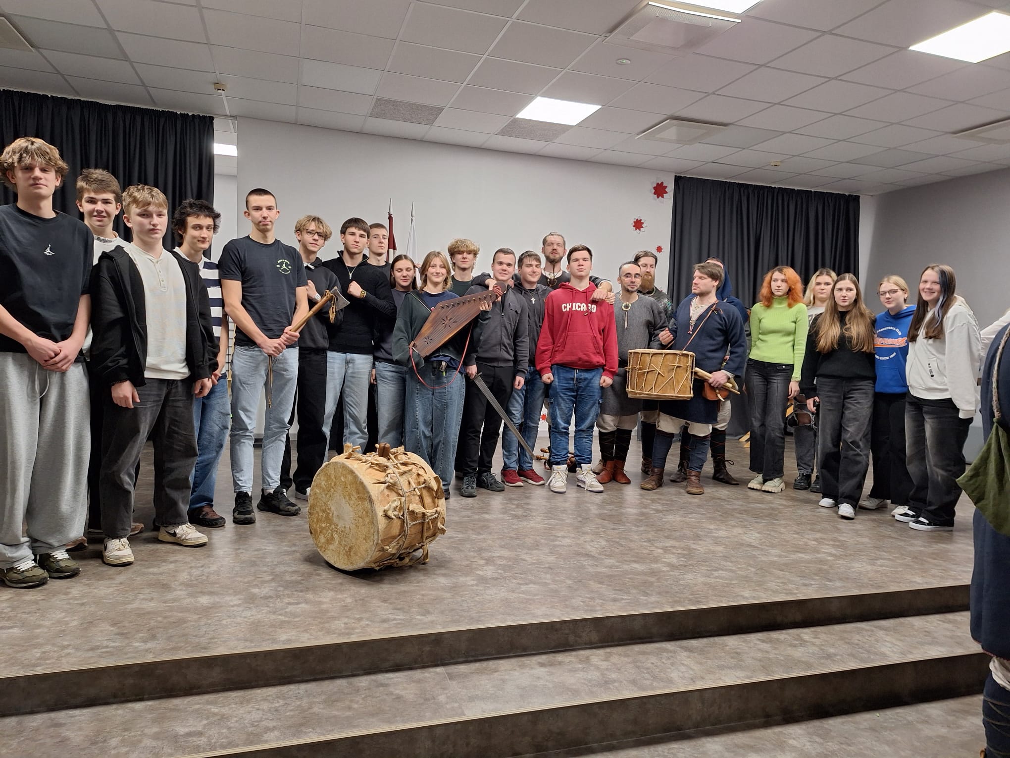 Folkloras kopas ,,Vilkači” koncertlekcija RVPĢ