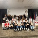 Svinam Latvijas Brīvības svētkus.