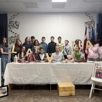 Svinam Latvijas Brīvības svētkus.