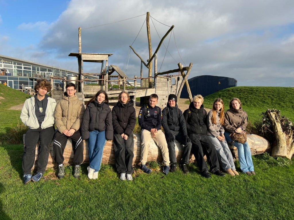 1d71fcb0-2d72-43c3-9246-075b0e144e84