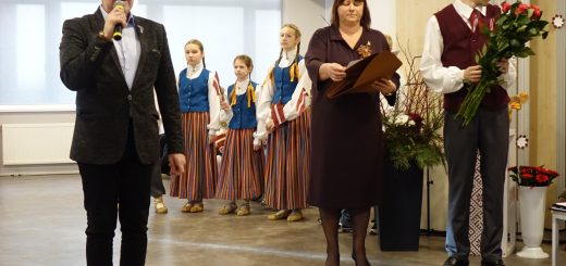 Par mūsu zemi, Latviju!