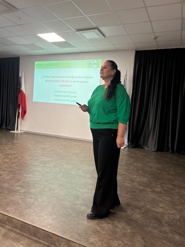 WhatsApp Image 2025-10-22 at 10.20.16 (12)