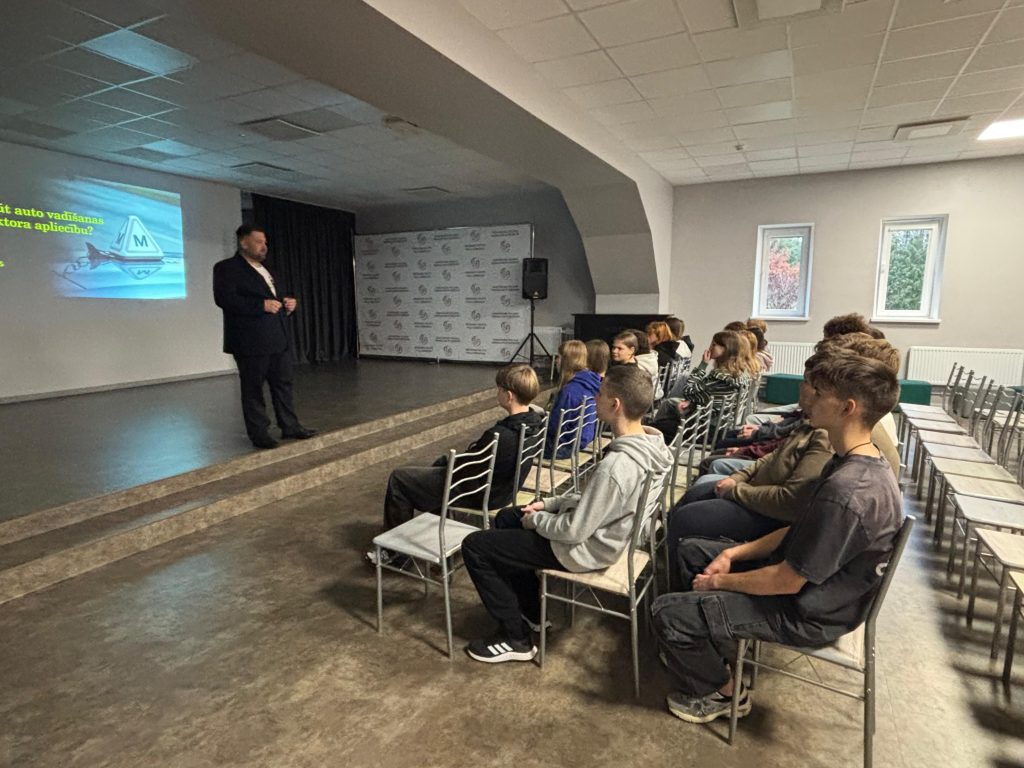 WhatsApp Image 2025-11-11 at 11.26.56