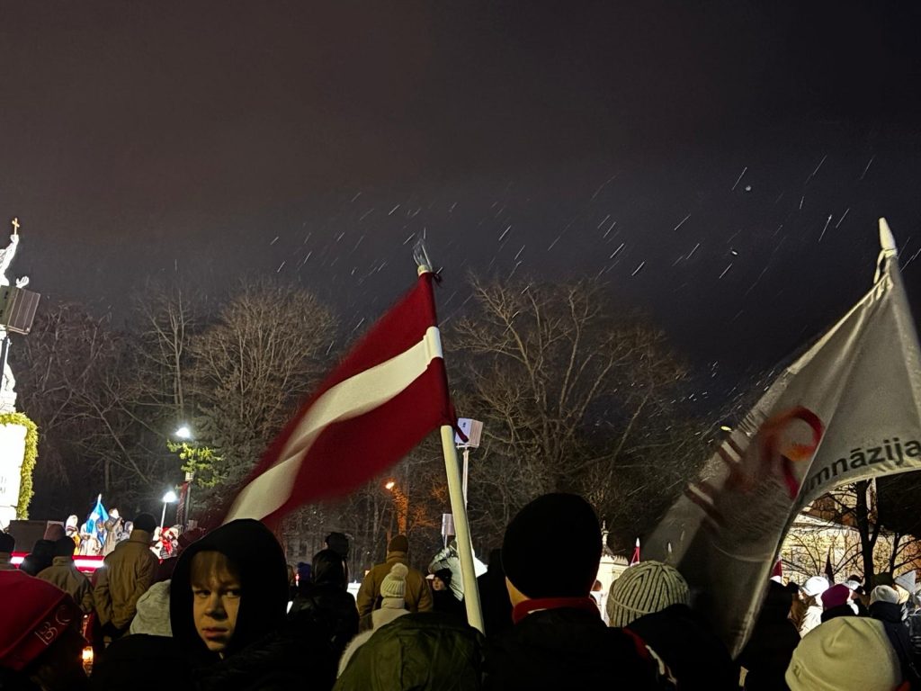 WhatsApp Image 2025-11-19 at 11.19.20 (4)