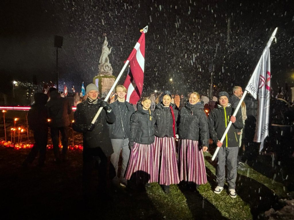 WhatsApp Image 2025-11-19 at 11.19.21