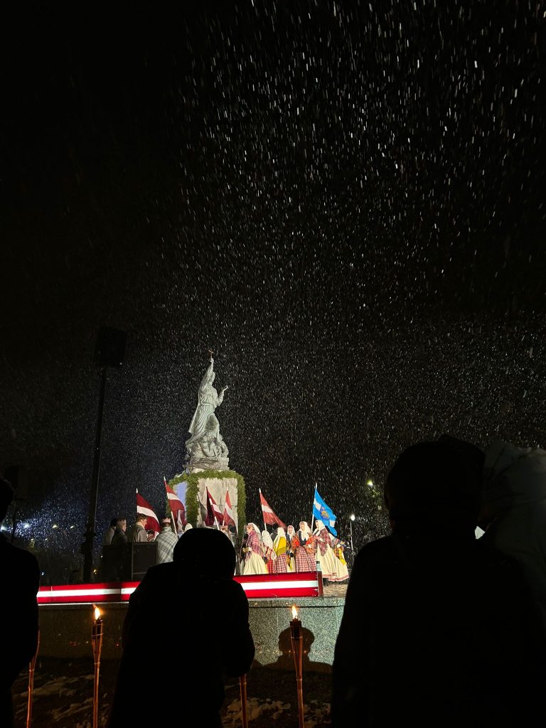 WhatsApp Image 2025-11-19 at 11.30.25 (2)