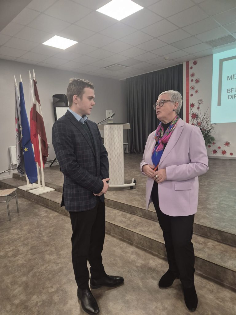 WhatsApp Image 2025-11-27 at 08.21.07 (6)