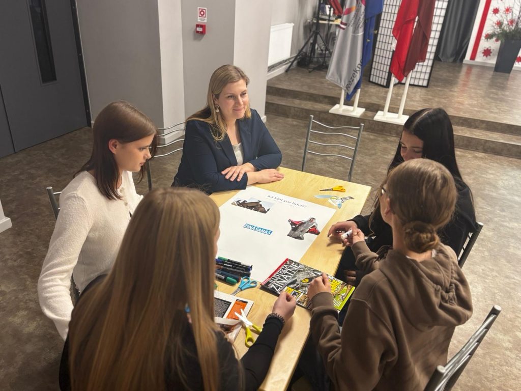 WhatsApp Image 2025-11-28 at 11.39.31 (2)