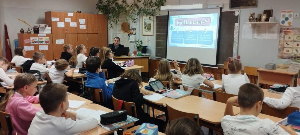 WhatsApp Image 2025-12-04 at 09.11.33