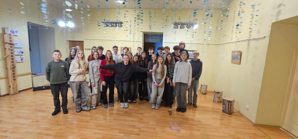 WhatsApp Image 2025-12-08 at 18.38.47 (1)