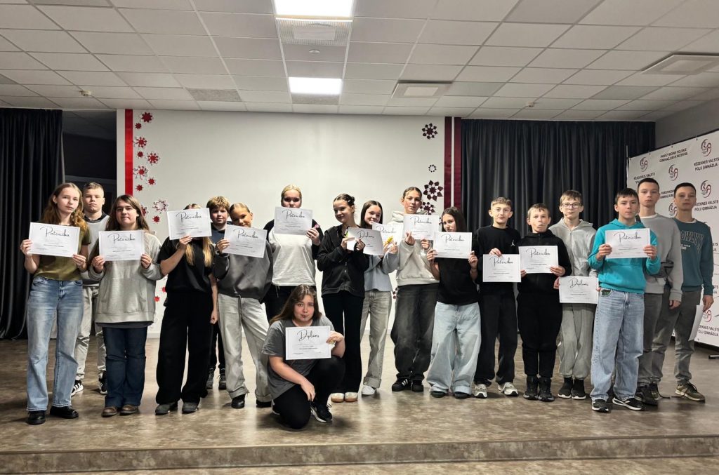 1ac336b0-9751-40b6-a693-a4ba14148509