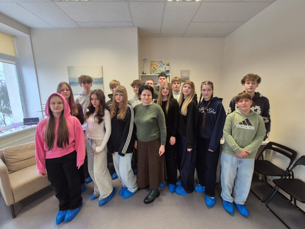 65065e94-39b3-4bd2-abb9-b84c782de8c5