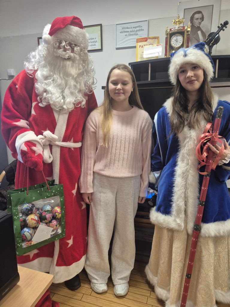 WhatsApp Image 2025-12-08 at 12.21.20 (10)