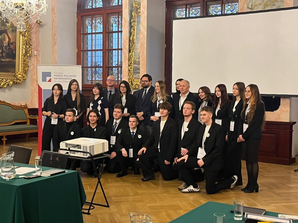 WhatsApp Image 2025-12-15 at 16.11.37 (3)