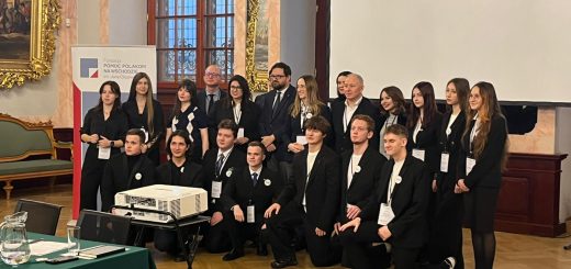 Debata Oksfordzka polskiej młodzieży w Rydze