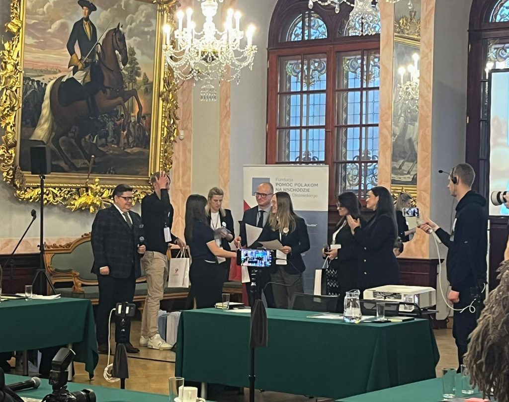 WhatsApp Image 2025-12-15 at 16.11.38 (2)