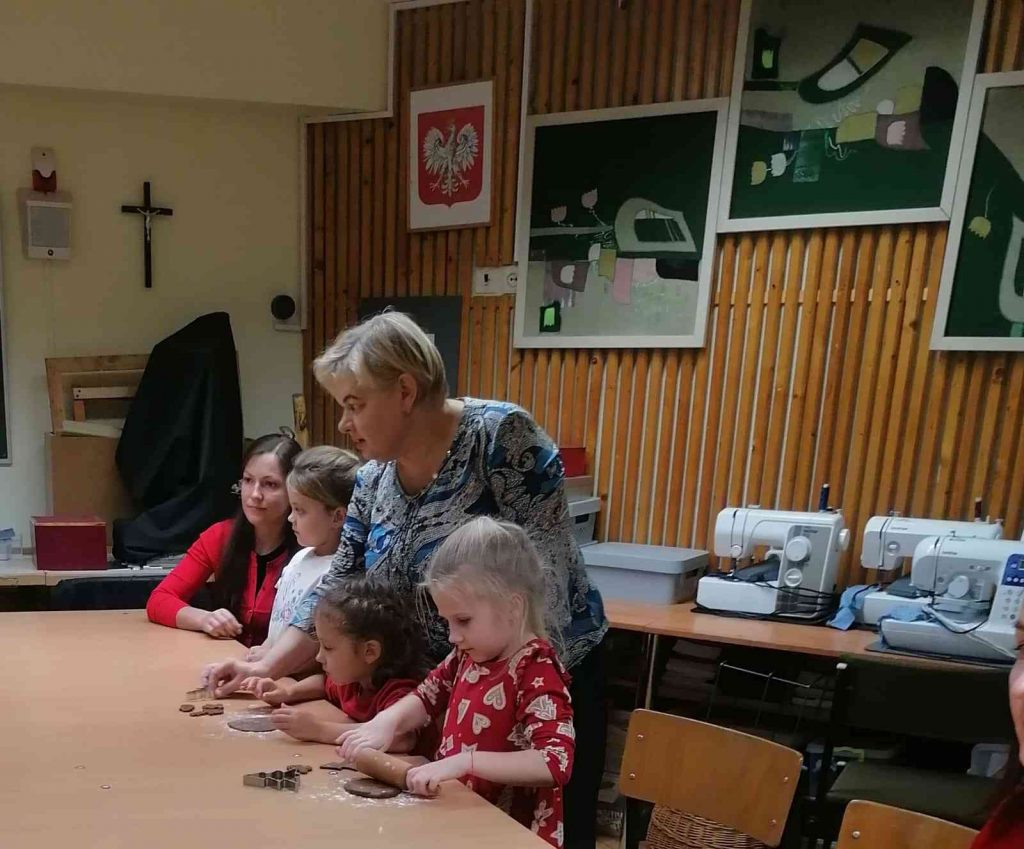 ce794814-43ec-49e2-a1a8-99cb42eaee49