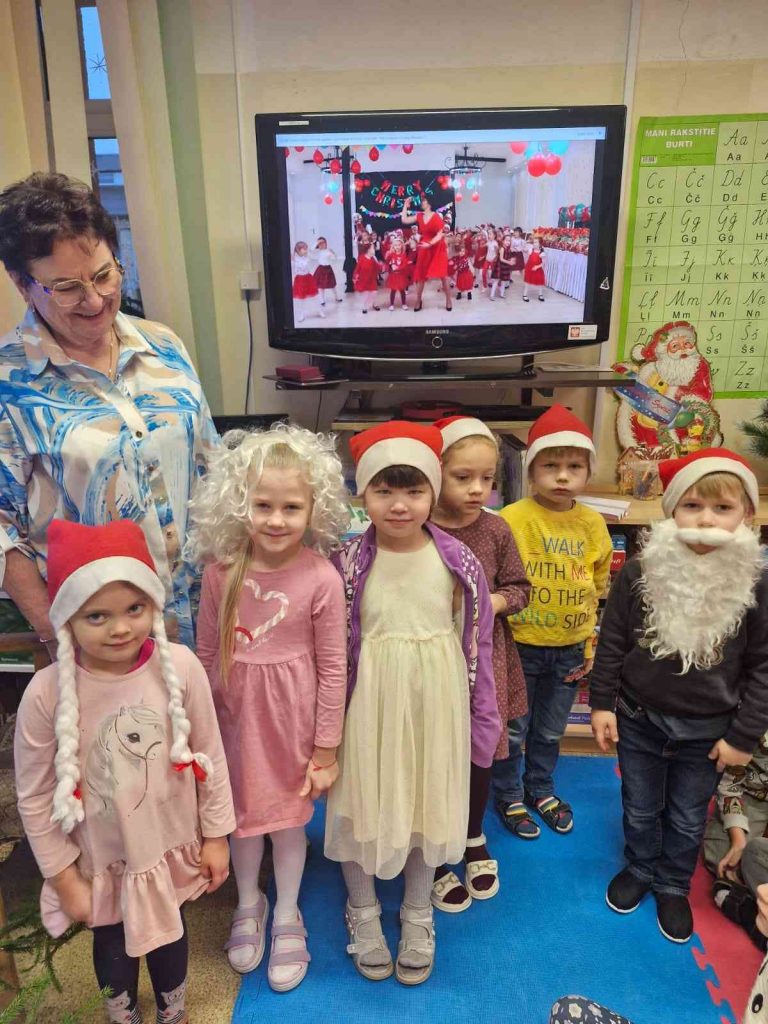 d779a031-f0b2-494f-b607-4a69f639c202