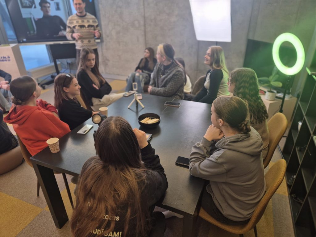 WhatsApp Image 2026-02-23 at 16.03.42 (2)