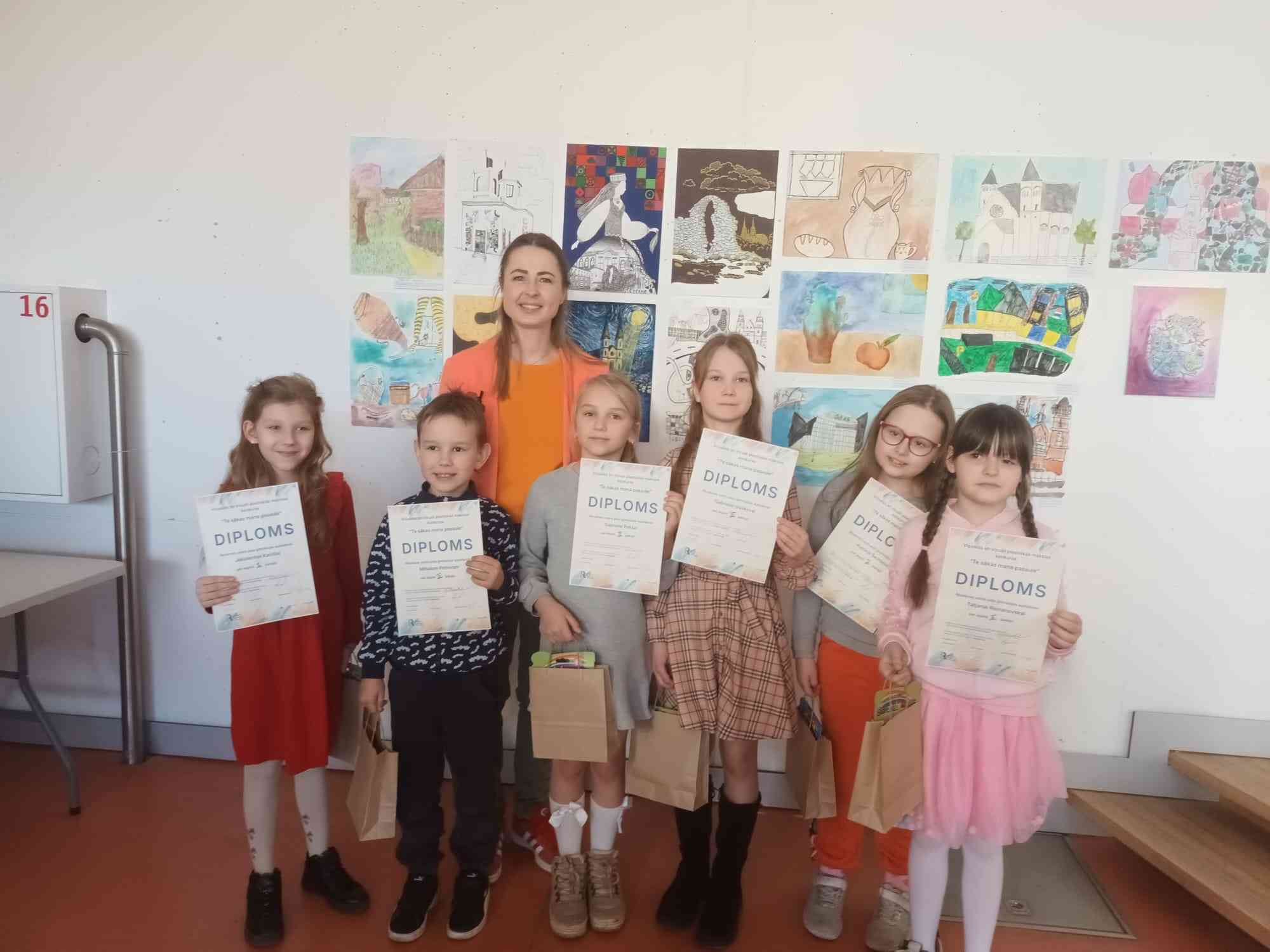 Rēzeknes valsts poļu ģimnāzijas skolēni konkursā “Te sākas mana pasaule”