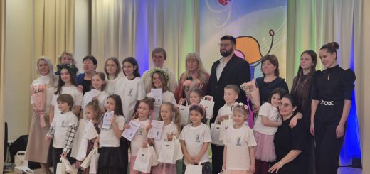 Mūsu skolnieču panākumi latviešu un poļu estrādes dziesmu konkursā Daugavpilī