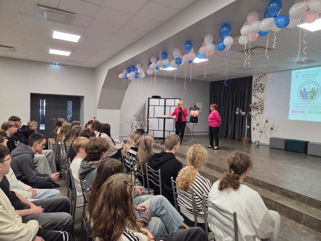 eebfe050-0b37-4899-a3c8-52eef2c92004