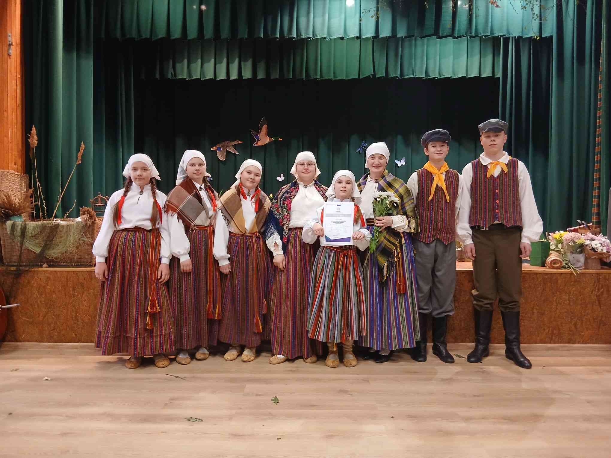 Folkloras kopas “Sienāži” aktivitātes