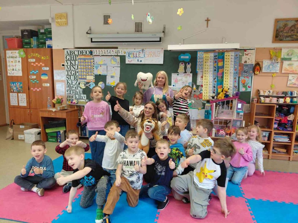 b1c7a9e2-fca4-421d-ad2a-9f893514c148